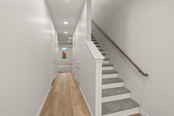 2028 Sunset Dr #8, Medford, OR 97501, USA