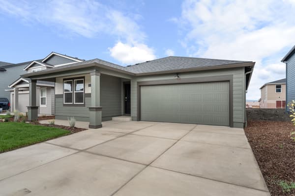 2712 Addysen Pk Wy, Medford, OR 97501, USA