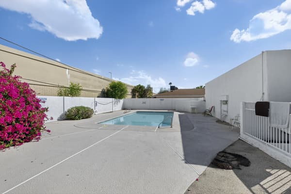 4215 N 17th St, Phoenix, AZ 85016, USA